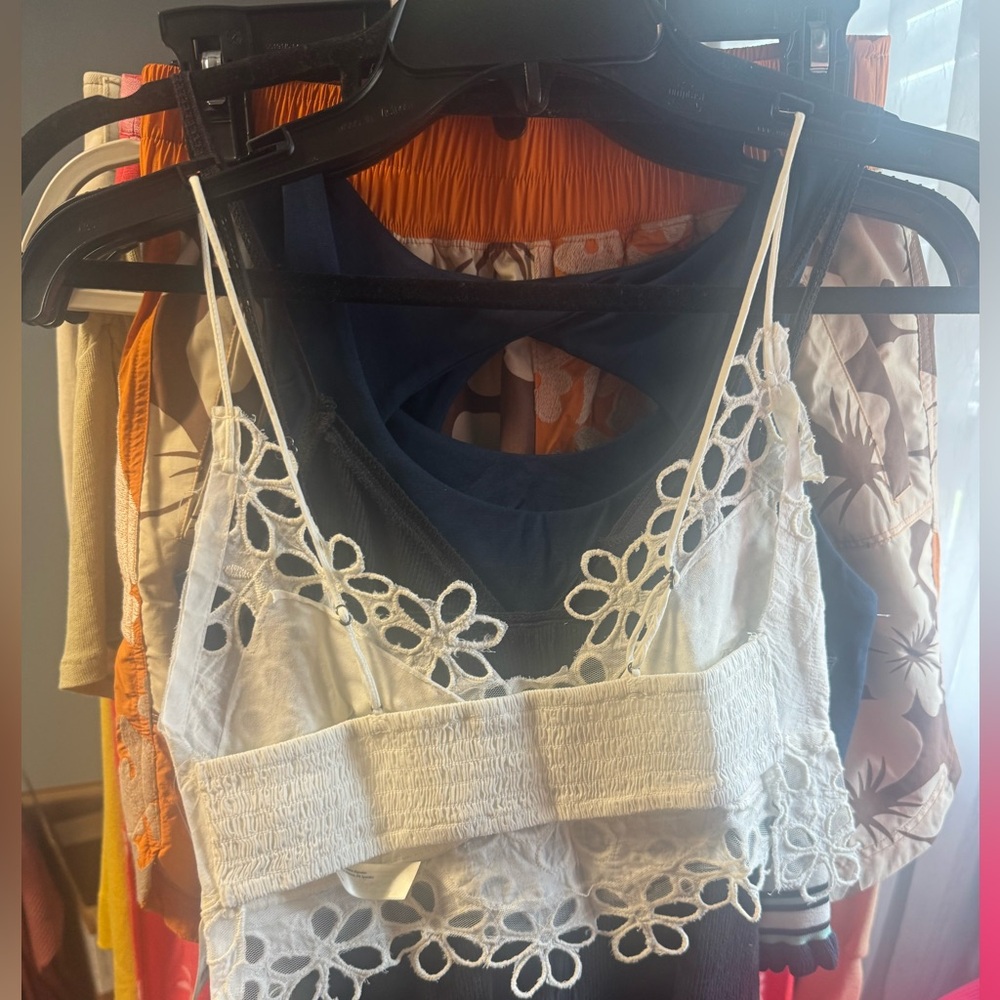 Free People Asteria Bralette -White NWT Retail $48 - Picture 6 of 8